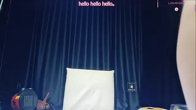 Youth3  online show from November 2, 2025, 1:02 pm