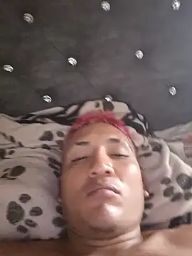 Snapshot of BingedHearts chatting on February 3, 2026, 9:42 pm BingedHearts online show from February 3, 2026, 9:42 pm