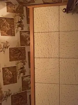 Tonybaloney1972 online show from October 24, 2025, 1:13 am