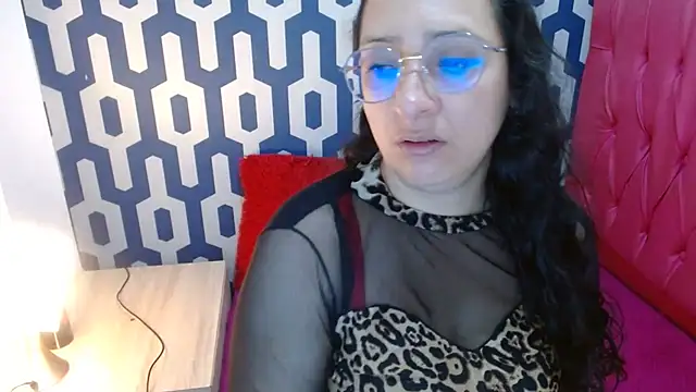 sarax ximena online show from October 19, 2025, 6:36 am