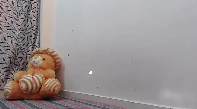 Snapshot of ANANYA-TIWARI chatting on February 23, 2025, 3:56 am ANANYA-TIWARI online show from February 23, 2025, 3:56 am