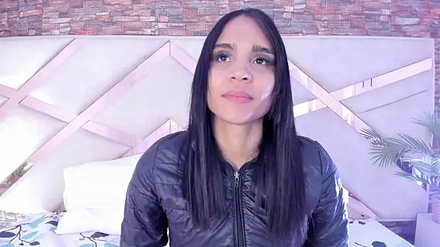 sophie pariss online show from February 23, 2026, 1:25 am