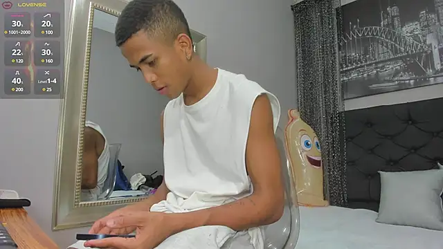 Snapshot of Hotkoljeixxx chatting on March 12, 2025, 3:57 am Hotkoljeixxx online show from March 12, 2025, 3:57 am