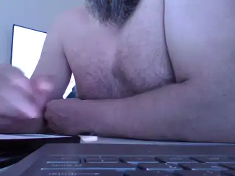 Snapshot of FROL83 chatting on June 16, 2026, 5:48 pm FROL83 online show from June 16, 2026, 5:48 pm
