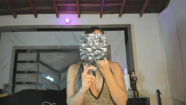 sahara sweet00 online show from March 13, 2026, 9:43 pm