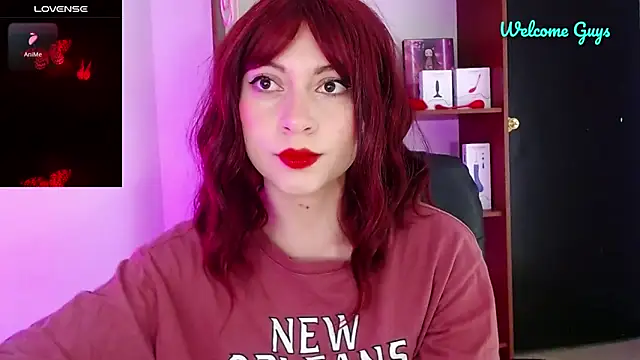 Snapshot of Celeste_Ford_18 chatting on September 17, 2025, 11:50 pm Celeste Ford 18 online show from September 17, 2025, 11:50 pm