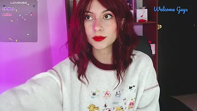 Snapshot of Celeste_Ford_18 chatting on October 1, 2025, 12:27 am Celeste Ford 18 online show from October 1, 2025, 12:27 am