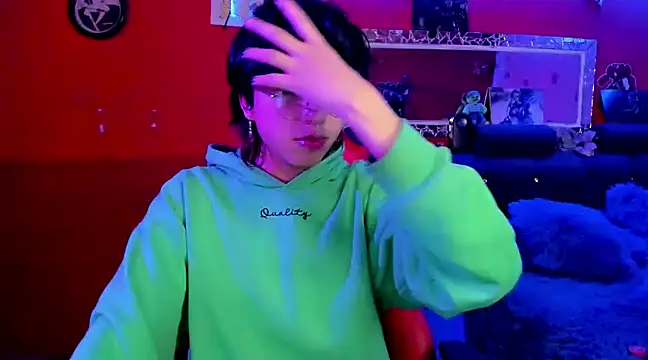 Snapshot of AnggelONfiree chatting on December 12, 2024, 7:52 am AnggelONfiree online show from December 12, 2024, 7:52 am