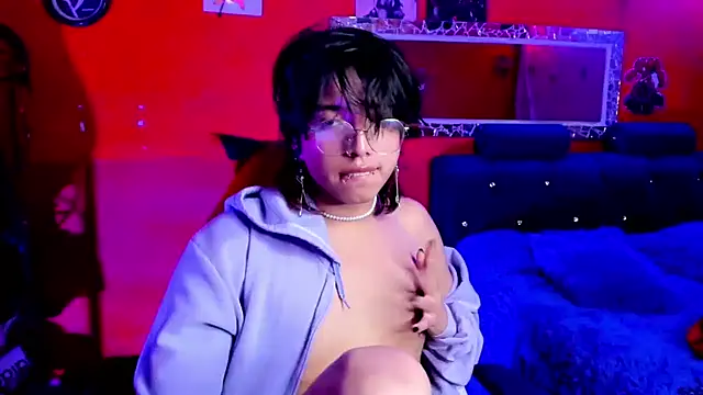 Snapshot of AnggelONfiree chatting on January 23, 2025, 6:17 am AnggelONfiree online show from January 23, 2025, 6:17 am