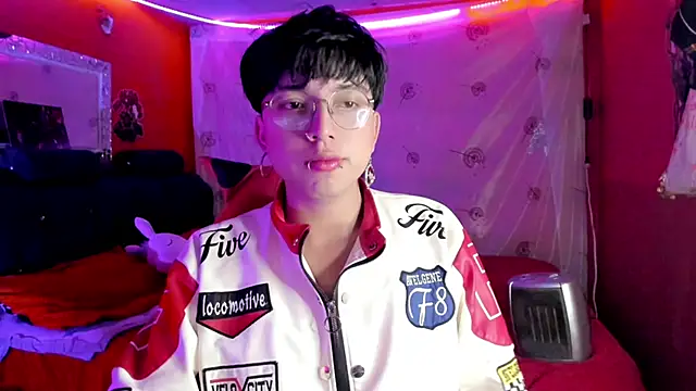 Snapshot of AnggelONfiree chatting on September 23, 2025, 8:17 am AnggelONfiree online show from September 23, 2025, 8:17 am