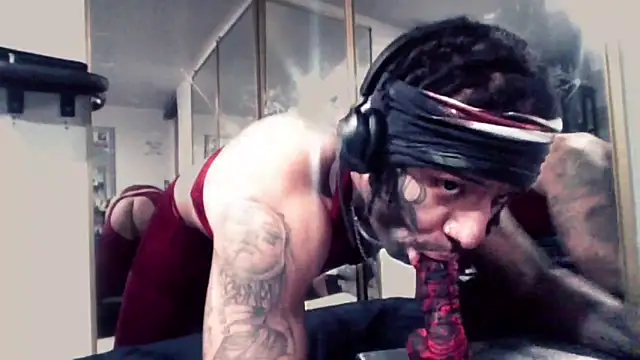 Azazelihornyasf online show from April 7, 2026, 1:28 am