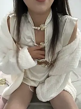 Snapshot of moneymaker_taipei chatting on December 14, 2024, 11:39 am moneymaker taipei online show from December 14, 2024, 11:39 am