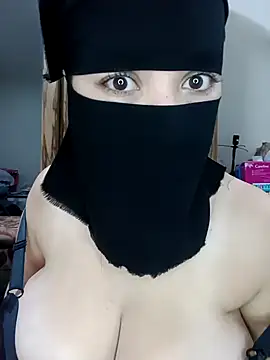 Snapshot of arabian_sara chatting on October 1, 2025, 6:25 pm arabian sara online show from October 1, 2025, 6:25 pm