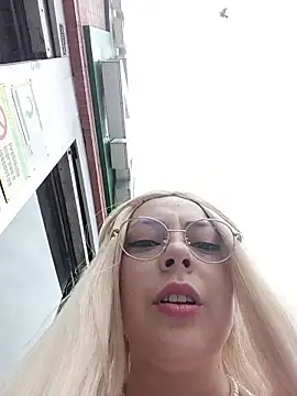 madelaine- online show from February 21, 2026, 6:31 pm