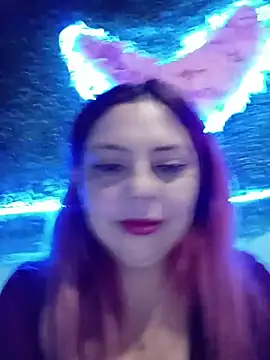 Snapshot of madelaine- chatting on July 9, 2026, 6:34 pm madelaine- online show from July 9, 2026, 6:34 pm