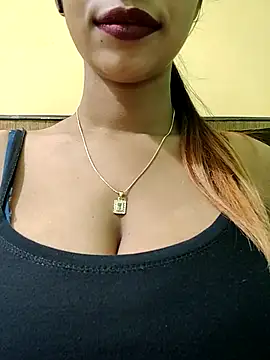 RUPAI009 online show from March 11, 2025, 6:43 am