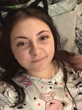 Snapshot of fairy365 chatting on January 5, 2025, 9:05 am fairy365 online show from January 5, 2025, 9:05 am