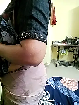 PayalSharmahot143 online show from November 26, 2025, 1:01 pm