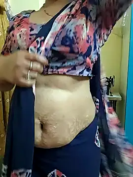 PayalSharmahot143 online show from May 9, 2026, 1:33 am