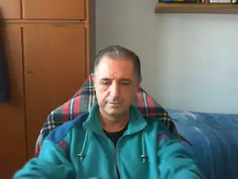 Snapshot of lliuk70mi chatting on November 27, 2025, 2:41 pm lliuk70mi online show from November 27, 2025, 2:41 pm