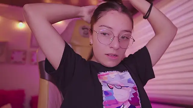 milly kenner online show from February 9, 2026, 5:50 pm