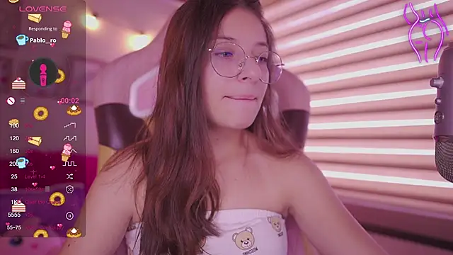 milly kenner online show from April 16, 2026, 7:03 pm