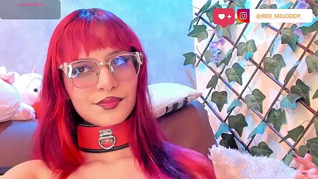 Snapshot of RedMeloddy chatting on February 5, 2026, 9:08 pm RedMeloddy online show from February 5, 2026, 9:08 pm