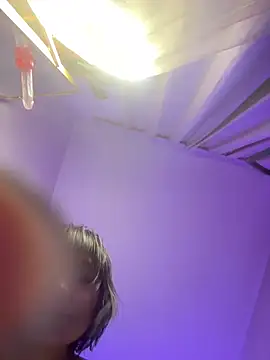 bigbabykiki online show from December 22, 2024, 6:17 am