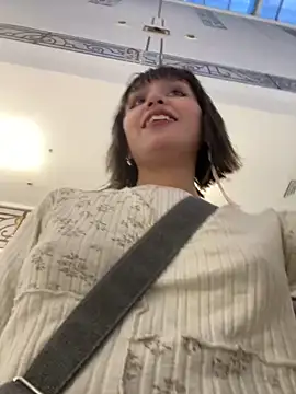 bigbabykiki online show from January 25, 2025, 1:41 pm