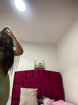 Snapshot of CAM_21X chatting on January 20, 2025, 6:53 pm CAM 21X online show from January 20, 2025, 6:53 pm