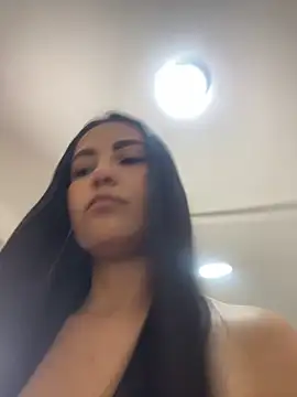 Snapshot of CAM_21X chatting on February 10, 2025, 7:49 pm CAM 21X online show from February 10, 2025, 7:49 pm