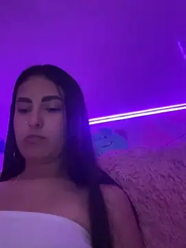 Snapshot of CAM_21X chatting on February 10, 2025, 10:51 pm CAM 21X online show from February 10, 2025, 10:51 pm