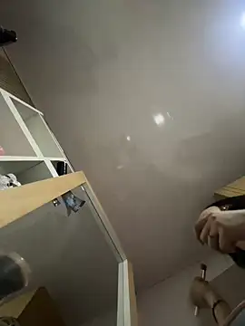 Snapshot of CAM_21X chatting on February 19, 2025, 10:56 am CAM 21X online show from February 19, 2025, 10:56 am