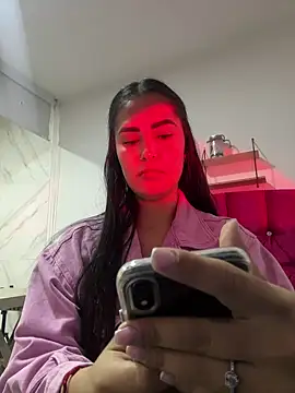 Snapshot of CAM_21X chatting on February 21, 2025, 1:33 pm CAM 21X online show from February 21, 2025, 1:33 pm