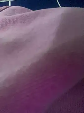 Snapshot of CAM_21X chatting on February 25, 2025, 10:37 am CAM 21X online show from February 25, 2025, 10:37 am