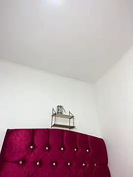 Snapshot of CAM_21X chatting on March 5, 2025, 4:13 pm CAM 21X online show from March 5, 2025, 4:13 pm