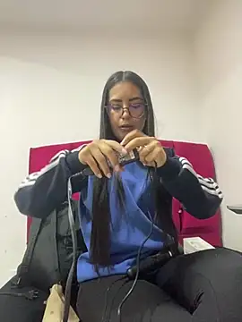 Snapshot of CAM_21X chatting on March 10, 2025, 1:21 pm CAM 21X online show from March 10, 2025, 1:21 pm