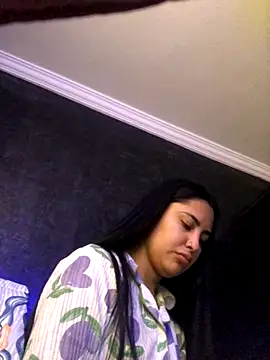 Snapshot of CAM_21X chatting on October 17, 2025, 5:59 pm CAM 21X online show from October 17, 2025, 5:59 pm