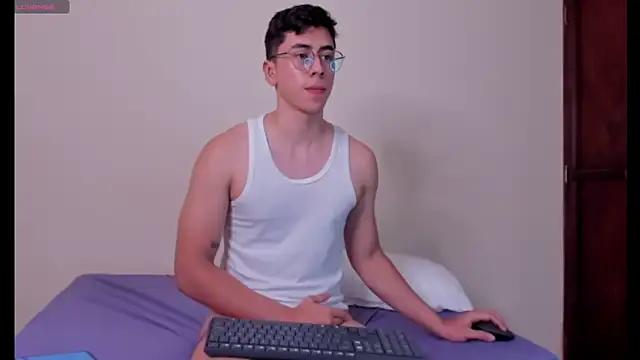 Snapshot of Alexx_oconnor chatting on December 29, 2024, 5:54 pm Alexx oconnor online show from December 29, 2024, 5:54 pm