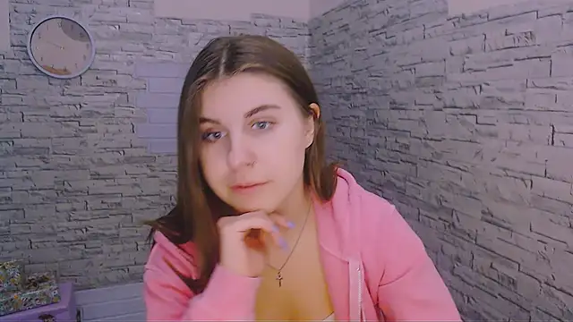 Sweet Doll Luna online show from December 14, 2024, 9:13 pm