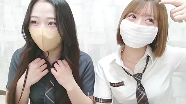 LOVE MOMO LOVE online show from March 27, 2026, 12:38 pm