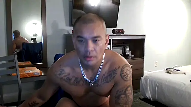 Snapshot of EatMyCake831 chatting on January 21, 2025, 11:24 pm EatMyCake831 online show from January 21, 2025, 11:24 pm