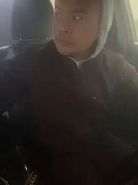 Snapshot of EatMyCake831 chatting on February 19, 2025, 4:44 pm EatMyCake831 online show from February 19, 2025, 4:44 pm