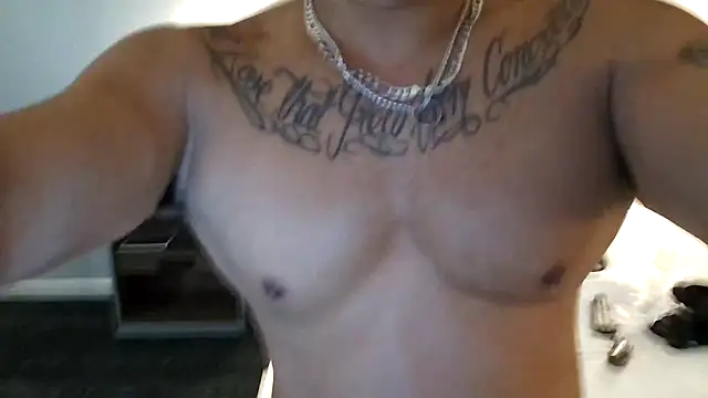 Snapshot of EatMyCake831 chatting on February 27, 2025, 9:14 pm EatMyCake831 online show from February 27, 2025, 9:14 pm