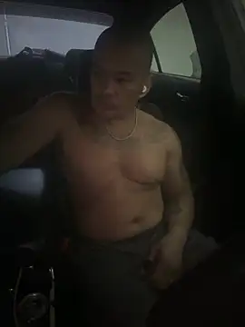 Snapshot of EatMyCake831 chatting on October 13, 2025, 2:39 pm EatMyCake831 online show from October 13, 2025, 2:39 pm