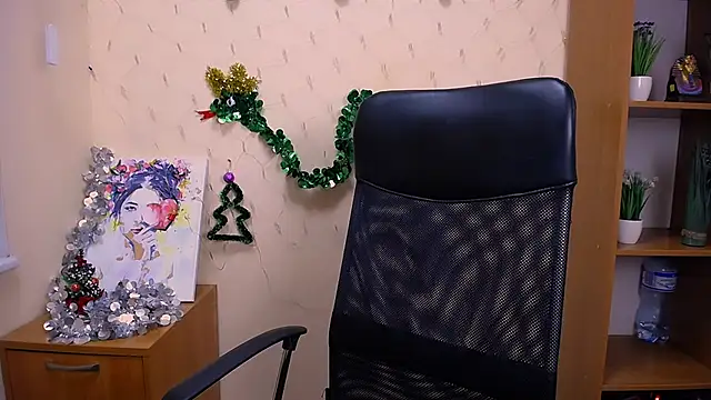 Snapshot of _Nicole_new chatting on December 22, 2024, 12:05 pm  Nicole new online show from December 22, 2024, 12:05 pm