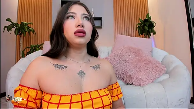 Aixaa charles online show from October 7, 2025, 12:13 pm