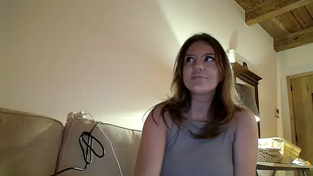 Nina24 online show from March 12, 2025, 9:45 pm