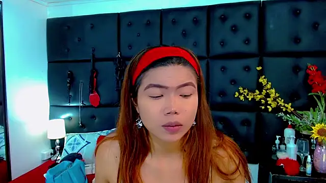 Isalombardi online show from May 29, 2026, 3:04 am