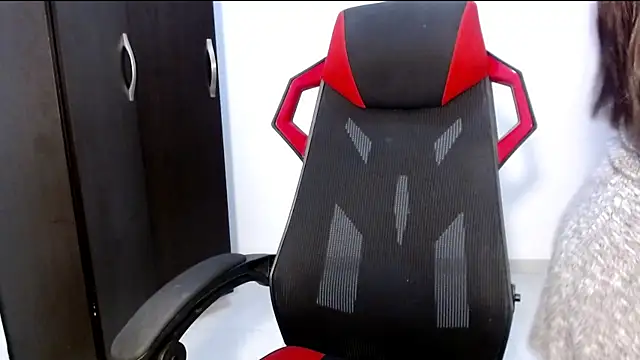 meghan2 online show from March 7, 2025, 4:13 am